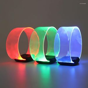 Pulseira Luminosa de LED para Decoração de Festa que Brilha no Escuro Acessórios de Entretenimento para Torcedores