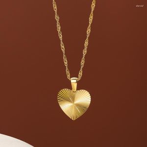 Halsband Verkauf Liebe Titan Stahl Halskette Super minimalistische Pfirsich Herz Anhänger Kette Damen Shirt Geschenk für Sie