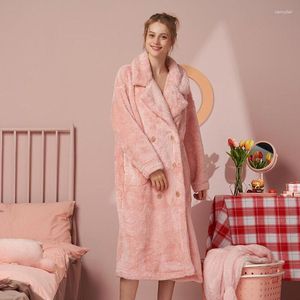 Indumenti da notte da donna Inverno Caldo Coral Fleece Robes 2023 Lungo elegante accappatoio Pink Ladies Loose Homewear FG253