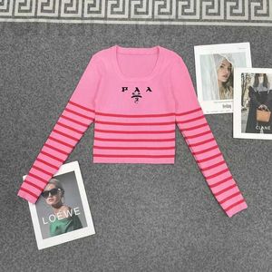 Basic & Casual Dresses Designer P Family 23 Early Autumn New Contrast Stripe Letter Jacquard U-Neck Knitted Long Sleeve Short Age Reducing Fashion Style Top X6M3