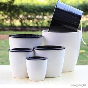 Vasos de plantas Ukuran Malas Pot Bunga Luar e Dalam Pot Imitasi Porselen Taman Plastik Diri Penyiraman Pot Bunga com Tali Kapas R230807