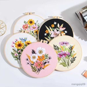 Kinesiska produkter Blomma broderier för nybörjare Vuxna Cross Stitch Kit för nybörjare Handbroderier med växt och instruktioner R230807