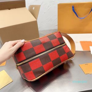 Designer Cosmetic Bags Cosmetic Cases luxurys handbags makeup bag Classic Checkerboard Genuine leather material womens purses coin bag 25cm