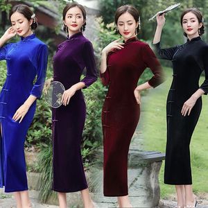 民族服中国のQipao Cheongsam伝統的なドレスサイドスリッティングヘムボディコン女性