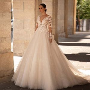 Plus Size Flower Appliques Bling Wedding Dresses Long Illusion Sleeve Bridal Gown Backless Wedding Dress For Bride