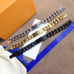 Designer di lusso Elegante bracciale in oro e argento Bracciale con pendente a lettera da donna di moda Design speciale per gioielli di qualità