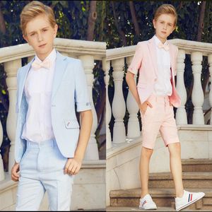 Yaz İki Parçalı Boy Formal Wear Wedding Party Smokin Kısa Kollu Gökyüzü Mavi Yürümeye Başlayan Çocuk Çocukların Takımları Ucuz Özel Yapımı Brith325r