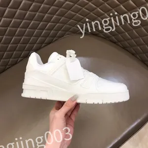 Üst Sıcak Luxurys Designer Spor Sezunları Klasik Erkekler Eğitmeni Sıradan Ayakkabı Vintage Platform Eğitmenleri Denim Ayakkabı Kauçuk Tuval Deri Sneaker RD220803