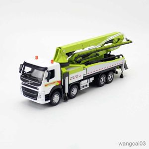 Diecast Model Cars 50 Scale Volvo Concrete Pump Truck Toy Car Diecast Vehicle Model Pull Back Sound Light Educational Collection Gift For Kid R230807