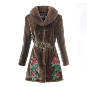 Płaszcz damski 2023 Autumn and Winter Jacke Women Faux Coats Long Famel Slim Fit Hafted Fashion Lady Oresherwear