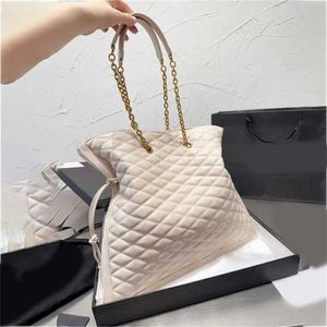 Trendiga väskor Designer Shopping Drawstring Women's Luxury Tote Square Handväska Enkel generös högkvalitativ läderhandväskor Kvinnor 230715