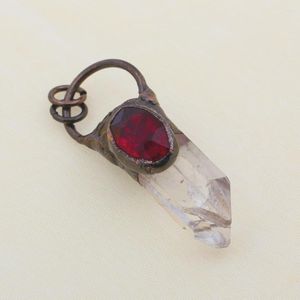 Hänghalsband brons svetsade naturlig klar kristall utsmyckade röda glaspärlor vintage boho halsband tillbehör smycken