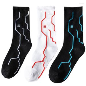 Meias masculinas Moda INS Algodão Preto Listras brancas Tripulação Masculina Esportiva Alta Skate Blaze Street Happy Long Sox On Sale Tube