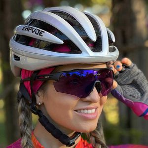 Cycling Helmets Bicycle Road Mountain Bike One-piece Helmet Riding For Men And Women T230808