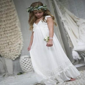 Summer Beach Wedding Boho Lace Flower Girl Dress Cap Sleeve Bow Back Chiffon Lunghezza del pavimento Ragazze Abiti da festa di compleanno Pageant Dress219o