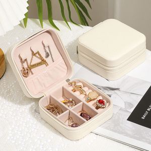 Jewelry Boxes Portable Box Organizer Display Travel Case Button Leather Storage Zipper Jewelers Joyero 230808