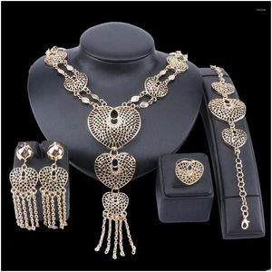 Серьги набор ожерелья оптом роскошные нигерийские женщины в форме сердца в форме сердца в форме сердца в форме сердца в форме сердца в форме сердца Dubai Gold African Deform
