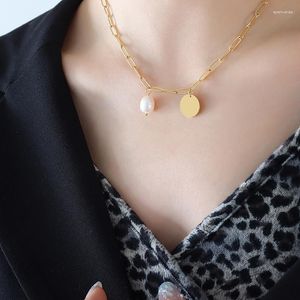 Ketten Europäische und amerikanische Mode Frauen geometrisch geformte barocke Perlenkette weibliche Titanstahlhalsketten