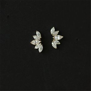 Stud 925 Sterling Silver Simple Zircon Wings Lotus örhängen Kvinnor Lätt lyxigt temperament bröllop smycken gåva 230807