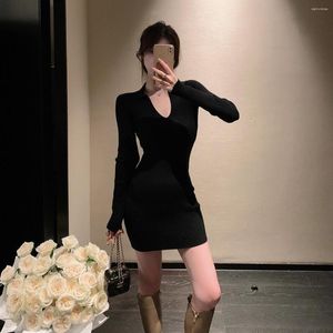 Party Dresses Winter Temperament Black V-Neck Wool Knitted Dress For Women Slim Fit And Underlay Wrapped Hip