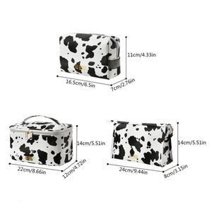 Cosmetic Bags Cases Fashion Cute Makeup Pouch Portable Cow Print Make Up Toiletry Bag Multifunctional Zipper Organizer for Vacation Camping Party 230808
