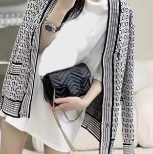 Spring top Designer women sweater High-end luxury F letter full printed button cardigan Cardigan V-neck comfort and warmth