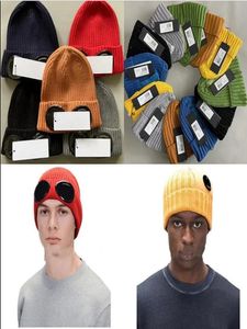 Europe Men T Shirt Sports Ones Pocket Lens Knitted Hats Beanies T-Shirt Women Fashion cp Face Mask Hats Knit Tops Tee