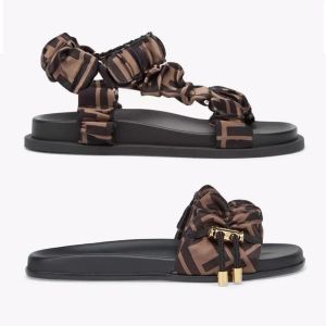 Designer Woman Sandals Slipers Slipper Gear Bottoms Flip Flops Women Luxury Sandal Fashion Causal Flip Flop Size 35-42 Med Box