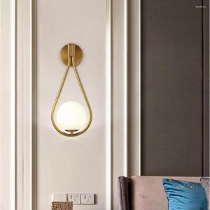 Lampada da parete Gocce d'acqua Luce Moderna Creativa Nordic Metallo Calda Camera da letto Nero Oro Sconce Comodino