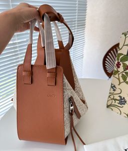 designväska lyxiga axelväskor hinkväska kvinnor crossbody påse mode tie färgt skinn glitter rem handväska påse snapshot anagram jacquard trasa och ko