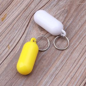 Nyckelringar Användbar flottör Key Ring Plastic Floating Keychain Foam Ellipse Marine Holder Gift for Workers