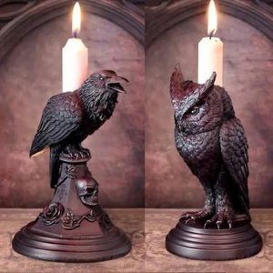 Nowość Halloween Gotycka Wrand Candlestick Ozdoby żywiczne Decor Room Decor Antique Owl Figurines Dekoracja Statua Akcesoria dekoracji 230808