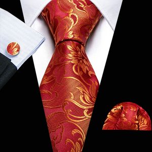 首のネクタイメンのためのDesinger Silk Tie Red Gold Floral Necktie Pocket Square Cufflinksセットウェディングギフトビジネス