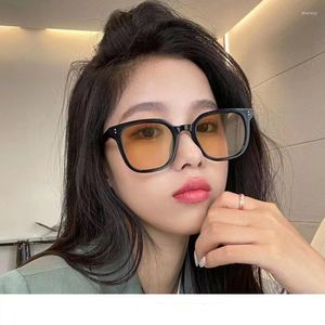 Sunglasses Korean Version Of Tide Tawny Fashion Commuting Minimalism Superior Sense Square Frame Big Face Slimming