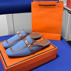 Ny toppkvalitet Denim Mules Slides tofflor glider på Sandals Flats gummisula Kvinnors lyxdesigner Casual Fashion Shoes Factory Factwear Storlek 35-39 med låda