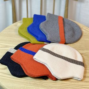 Beanieskull Caps Casual Ear Protection Sticke Cap Cold Warm Woolen Men and Women Fashionable Set Head Sports Running Ski 230808