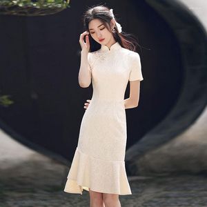 エスニック服貴族の女性スリムパーティードレスチャイニーズスタイル若い女の子毎日QIPAO VESTIDOS VINTAGE短袖Cheongsam Oriental Stage Qi