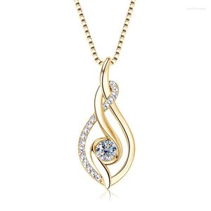 Correntes PMO-079 Lefei Fashion Trendy Diamond-set Luxury Classic 0.43ct Moissanite Heart Necklace Women 925 Sterling Silver Jewelry Gifts