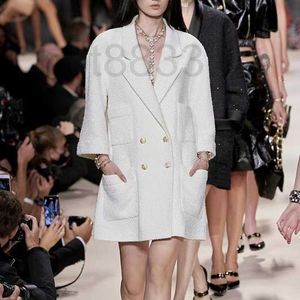 2023 Ubrania designerskie damskie kurtka damska kurtka plus size luksusowy zaawansowany moda jesień łańcuchy zimowe kurtka Tweed Camellia Coats Prezent BO6L