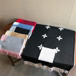 2023 Fashion feminino Feminino Shawl Sconef Designer Lenço Cashmere Sconef Winter Men e Women's Shawl 5 Colors Larves