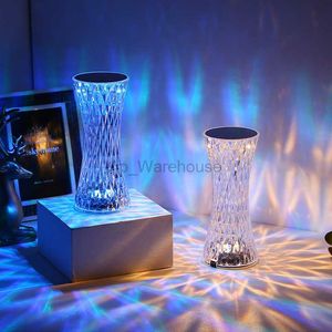 Kreatywny prezent dekoracyjny światło małe talia kryształowy stół światło romantyczna atmosfera światło LED nocne światło HKD230808