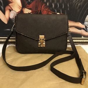 Designers Bolsa Feminina Pochette Couro Métis Gravando Bolsa de Ombro Elegante Bolsas Crossbody Sacolas de Compras Sacolas de couro de marca high-end Bolsas Mensageiro