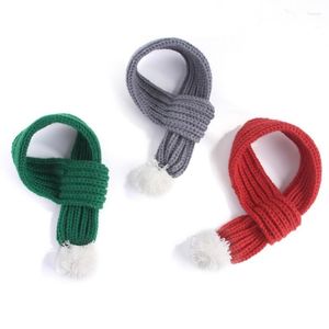 Hundebekleidung Lieblingshaustierschals Strickwaren Warme Wintertaschentücher Weihnachtsaccessoires Hunde Katzen Chihuahua