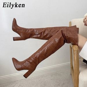 Padrão de inverno 129 Eilyken Women Boots Fashion Ponto dedo zíper de saltos altos cowboy ocidental sobre os joelhos 230807