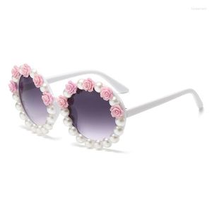 Occhiali da sole 2023 Flower Pearl Round Frame Beach Tour Occhiali da sposa personalizzati Pography