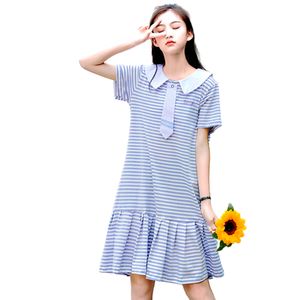 designer dress new summer short sleeved elastic cotton stripe V-neck with straight cut ruffles