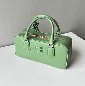 Górna rękojeść miui torba na ramię Miu Matelasse Bowling torebki torebki Kobiet Designer portfel Crossbody Square oryginalna skóra spersonalizowana