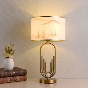 Lampy stołowe nordyckie luksusowe lampę biurkową salon nocna sypialnia kreatywne studium nocne led e27