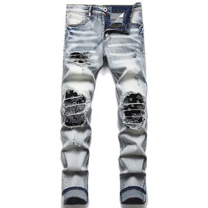 Męskie dżinsy motocyklowe dżinsy streetwear paisley bandana druk plaster stretch dżinsowe spodnie Patchwork Otwory Rozryte proste czarne spodnie 230808