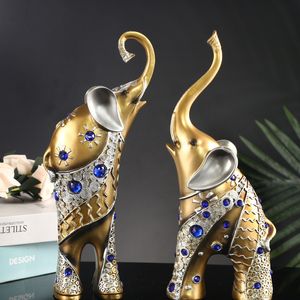 Oggetti decorativi Figurine 2 PZ Elefante Resina Artigianato Ornamento Arte Animale Statua Scultura Creativa Home Office Decorazione scrivania 230809